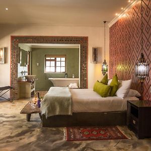 Singa Lodge - Lion Roars Hotels & Lodges